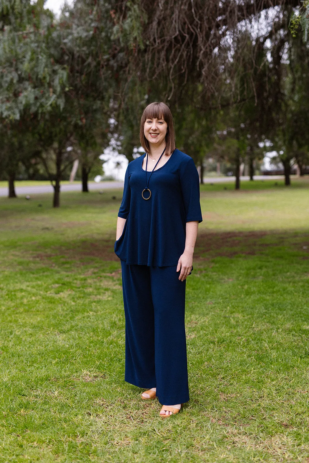 AQUILA Wide Leg Pant in Navy Allure