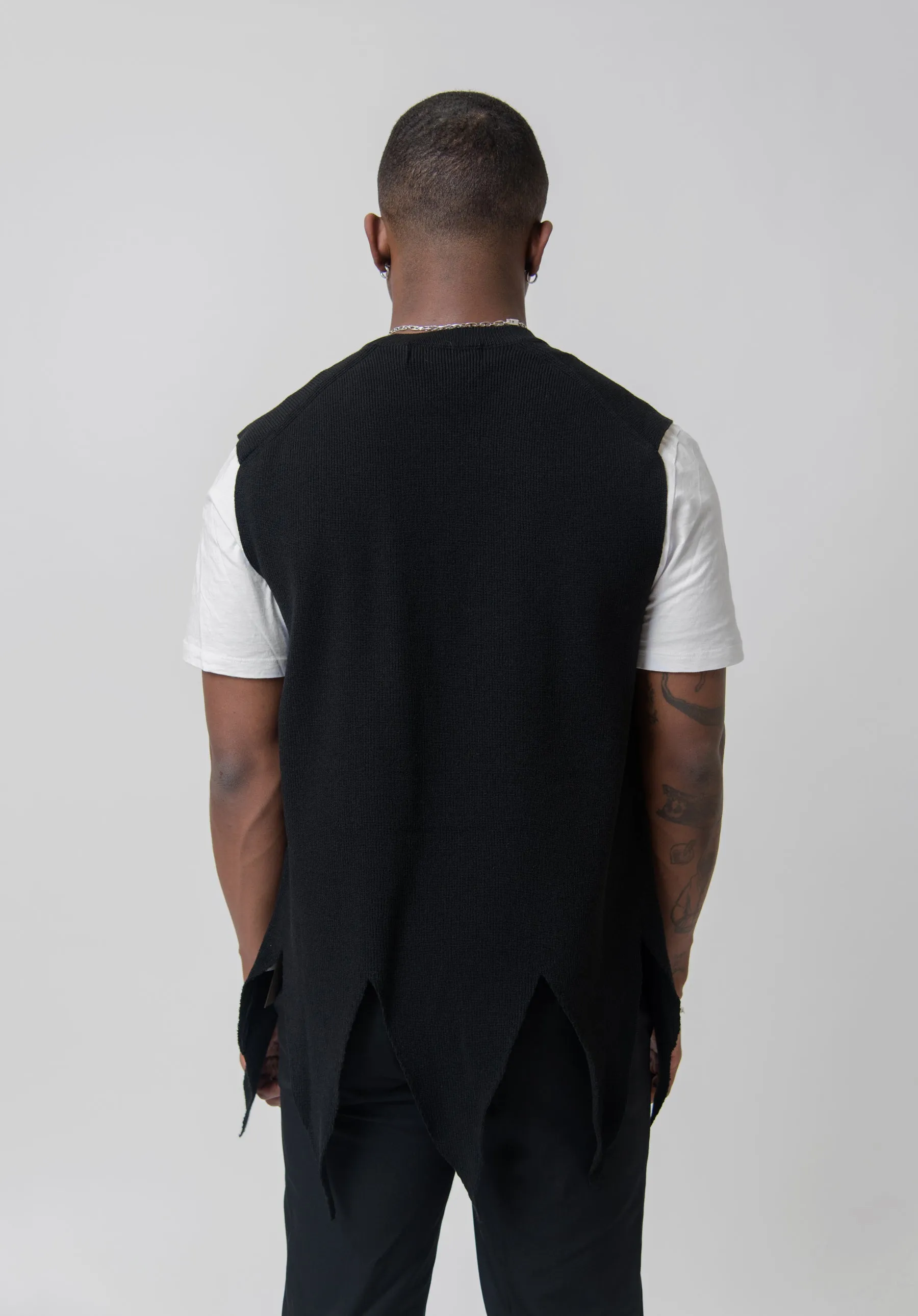 Cut Out Pullover Sweater Vest Black PK-N017