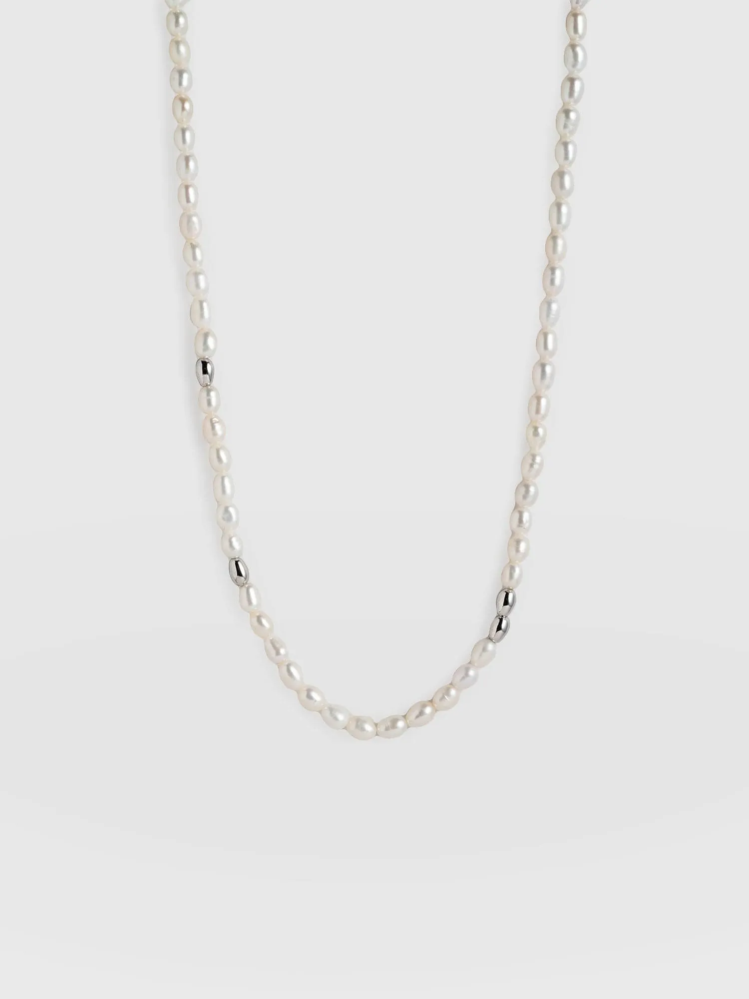 Jacqueline Pearl Necklace - Silver