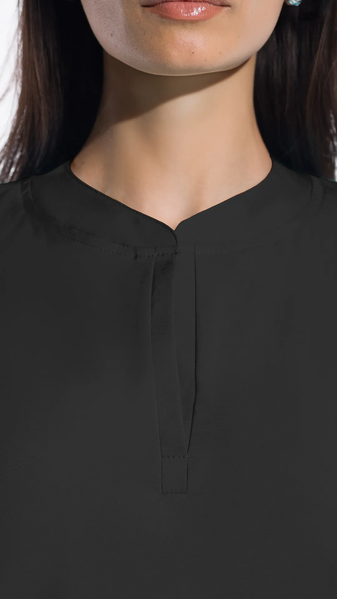 Kanaus® Scrub Casual Mao Total Black Repel | Dama