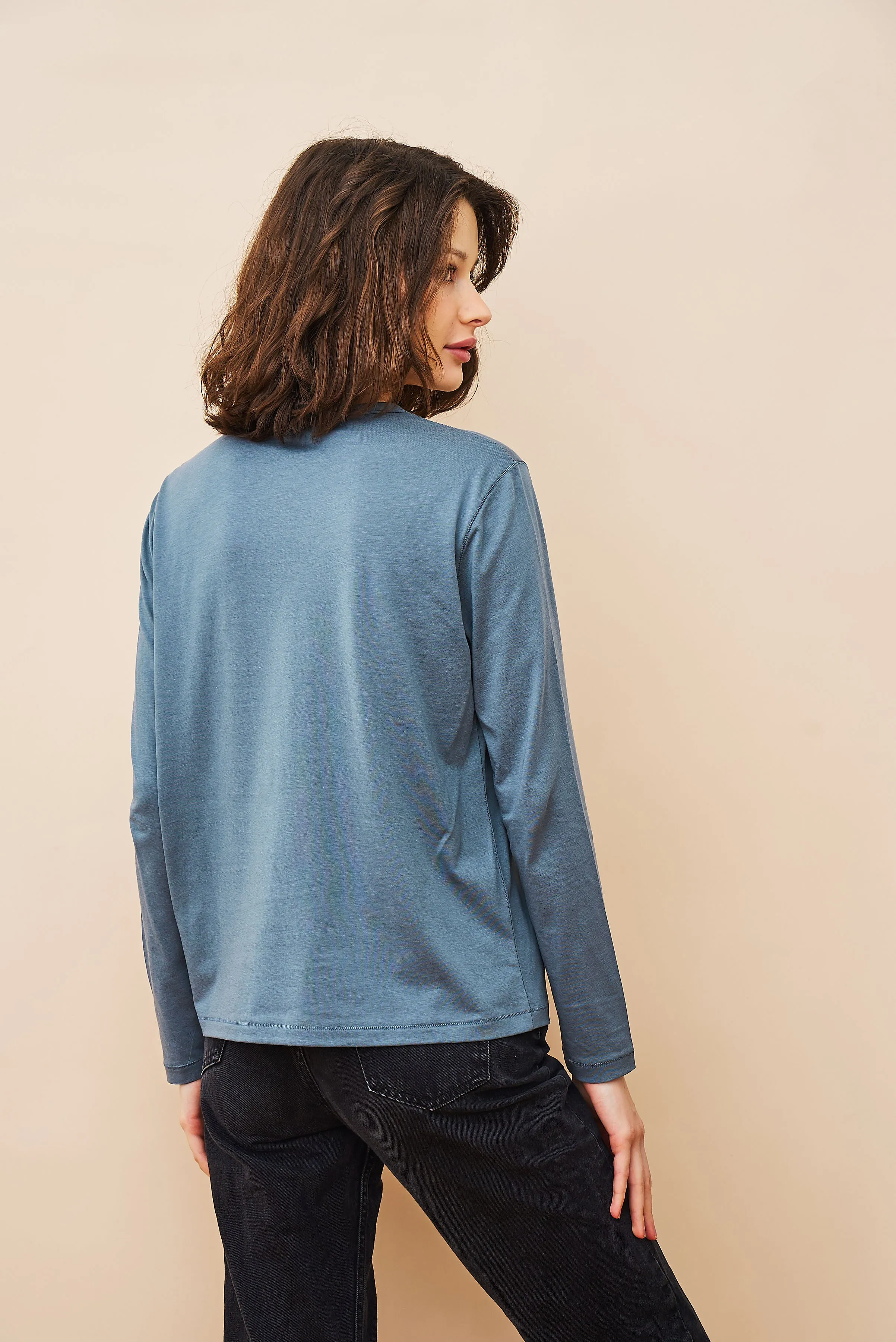 Lyocell Cotton Long Sleeve Semi Relaxed Crewneck in Gris Bleu