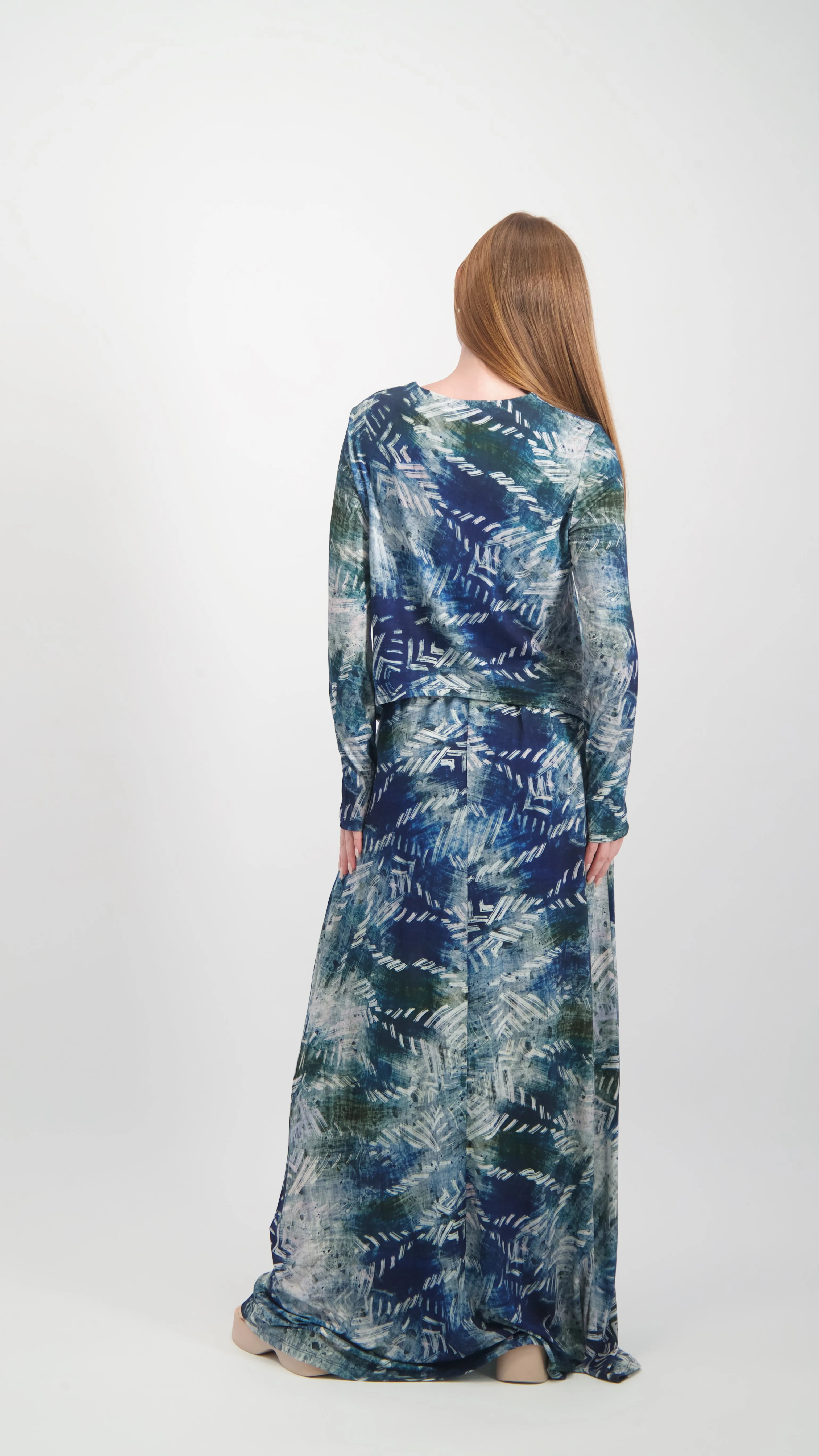 Maxi Nursing Dress / Navy Splash