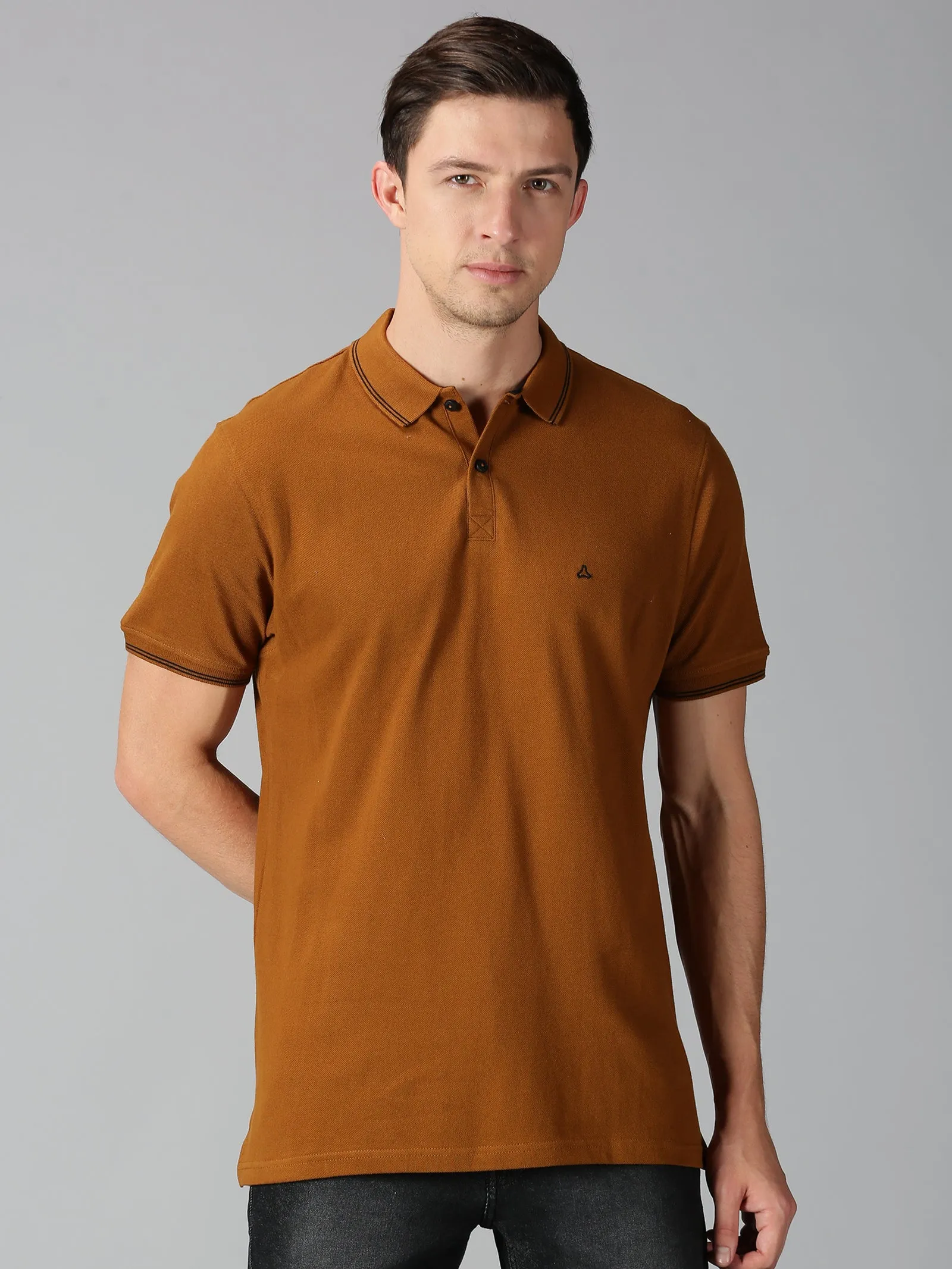 MEN'S DARK BROWN PRINT SLIM FIT T.SHIRT